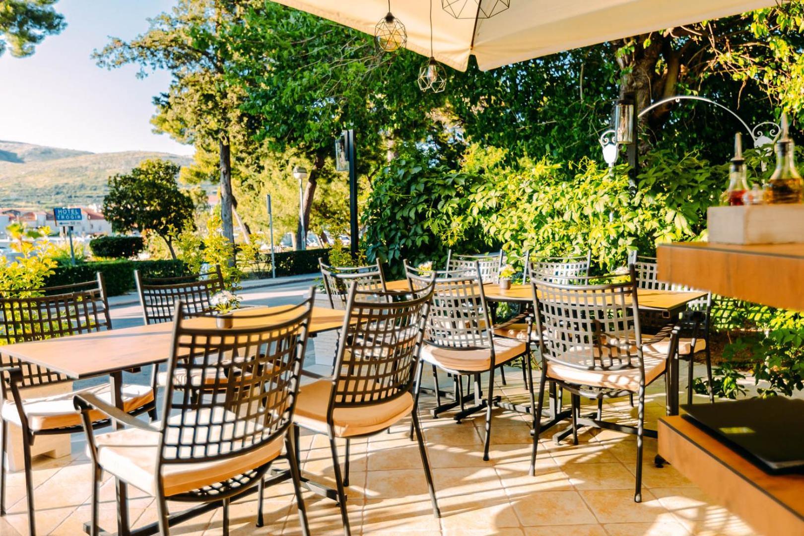Heritage Hotel Pasike Trogir Exteriör bild